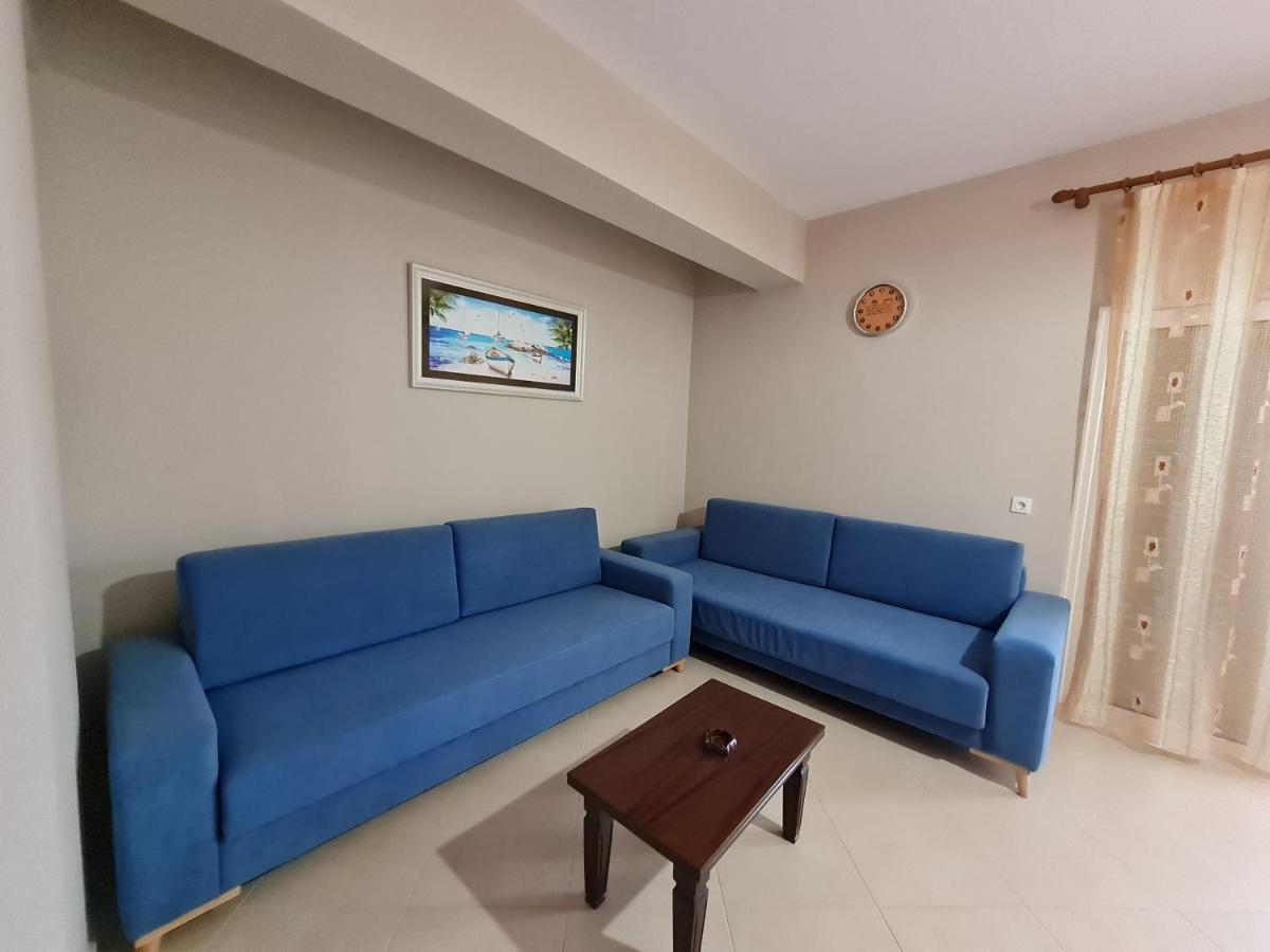 Apartments Vila Emiliano Borsh Esterno foto